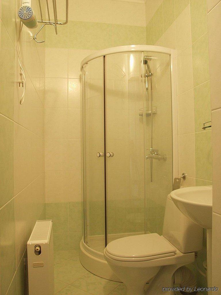 Stella De Lux Hotel Кишинев Екстериор снимка